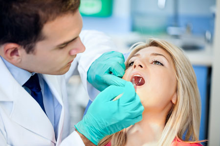 A Dentist In Albuquerque Can Prepare Your Smile For Your Special Day